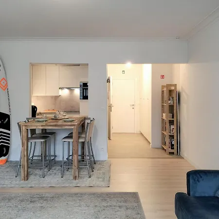 Gorgeous In With Kitchen * Ostende